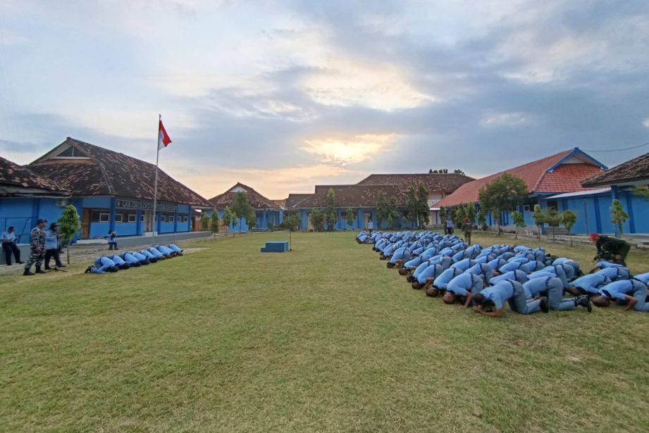 ujian kenaikan tingkat taruna
