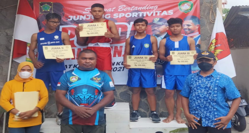 Gambar Utama untuk: SMKN 1 Temon Juara Umum Tinju Popda Kulonprogo 2021