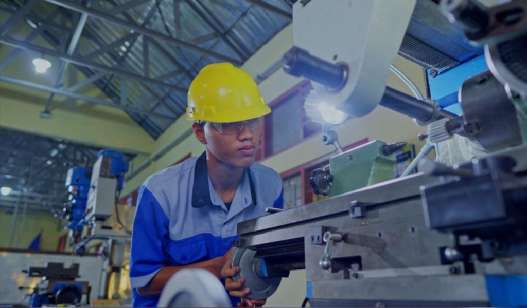 Gambar Utama untuk: Teknik Pemesinan (TPm)